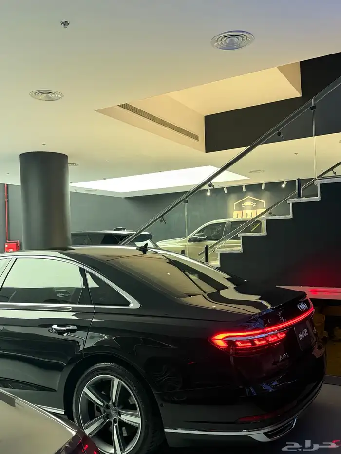 اودي عداد 100 الف A8 2019 بحالة الوكالة 5