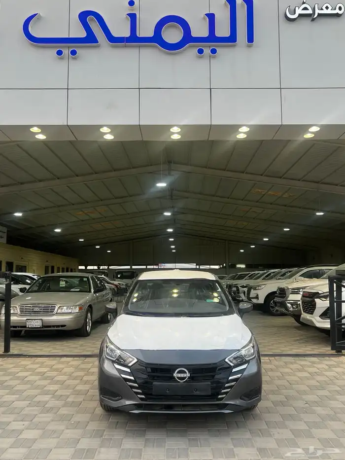 نيسان صني استندر الشكل الجديد 2024 فضي رصاصي  اسود 3