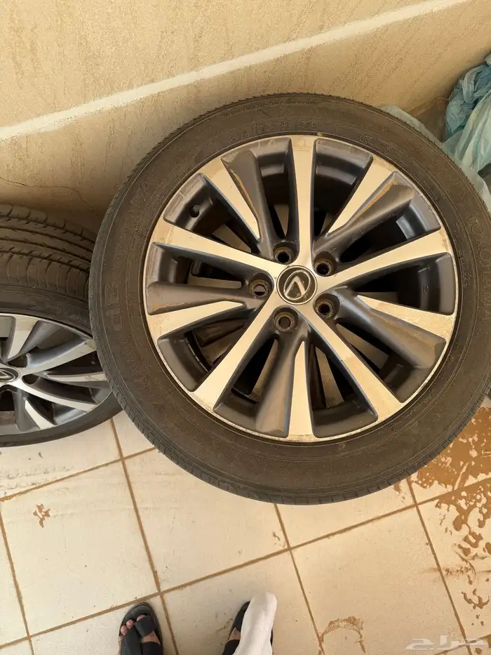 للبيع جنوط لكزس Es350 2019 مع كفرات 1