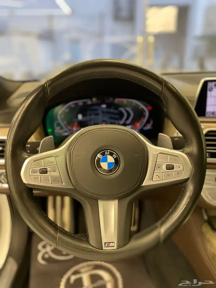 بي ام دبليو 730Li 8