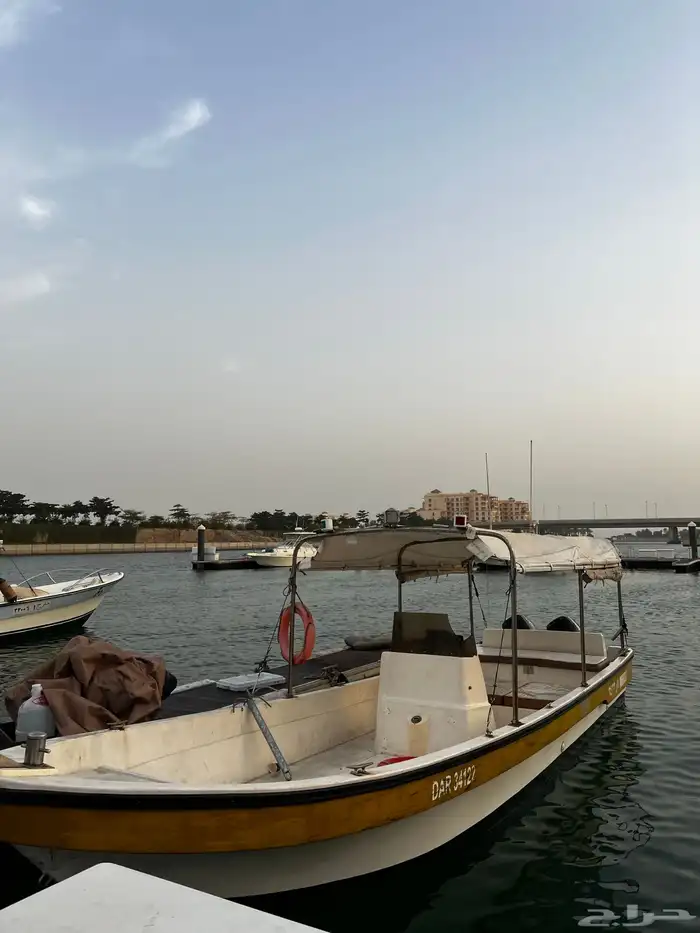 قارب للبيع 7