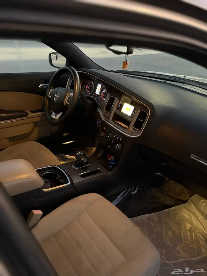 دودج تشارجر 2012 V6 Dodge charger 17