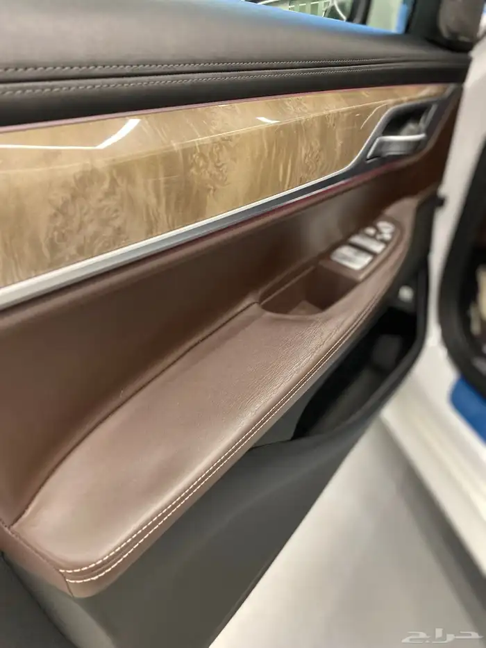 بي ام دبليو 730Li 6