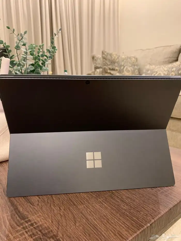 Microsoft Surface pro 8 5