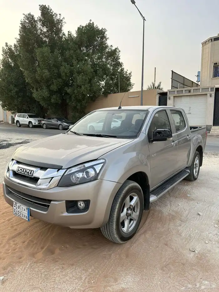 ايسوزو 2014 للبيع 0