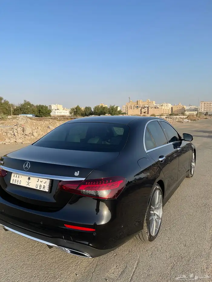 E200 2022 جفالي ماشي 67 الف 3