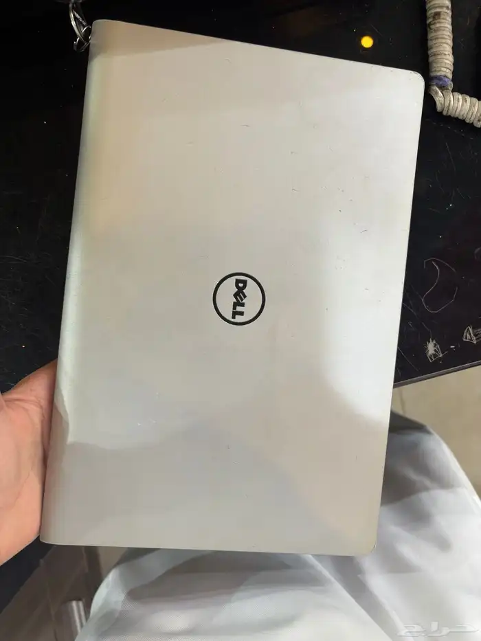 للبيع لابتوب ديل 9