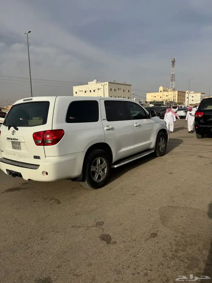 سكويا 2010 0