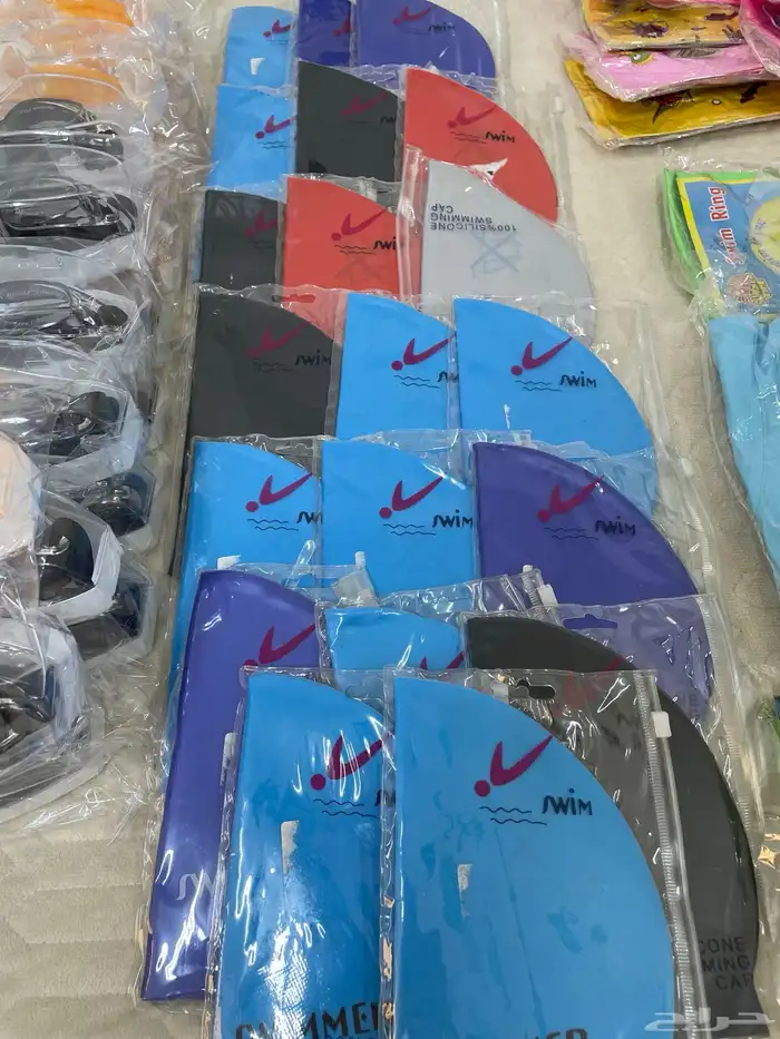 مستلزمات سباحه بجودة جدا ممتازه 2