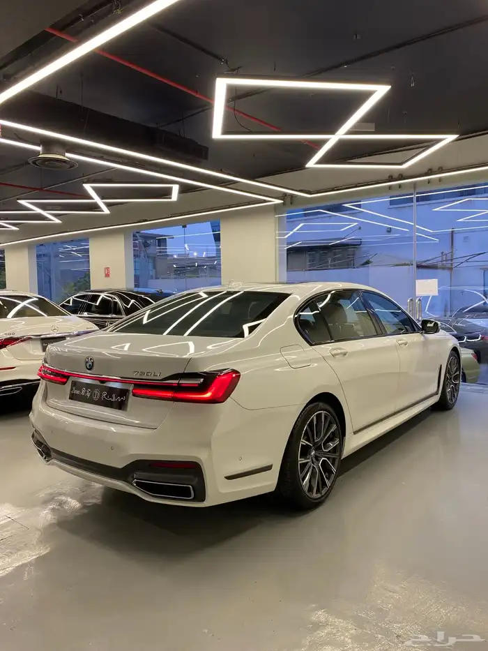بي ام دبليو 730Li 5