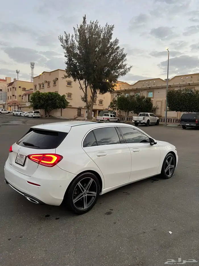 مرسيدس A200 فل بانوراما 2018 1