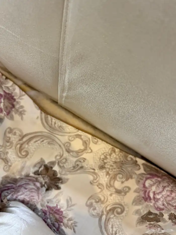 صاله للبيع 2