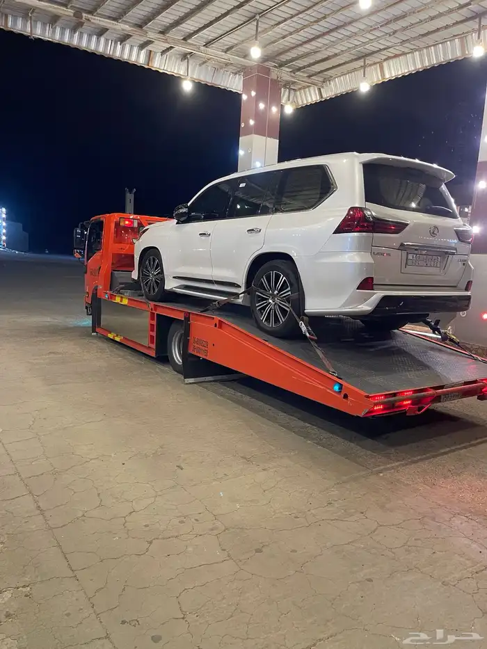 سطحه متواجد فالرياض متجه الجنوب عامه 0