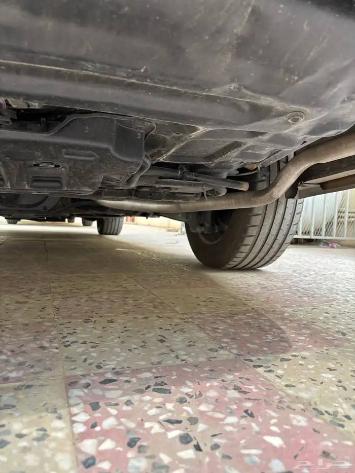 فورد كراون فكتوريا بوليسي 26