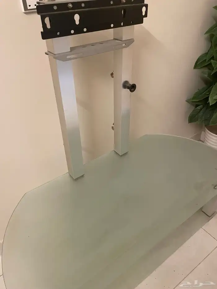 طاولة شاشة قزاز 0