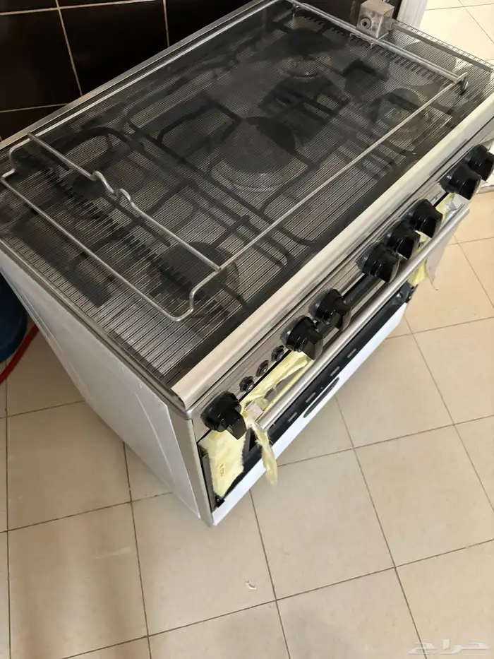 أثاث مستعمل ( مطبخ   فرن   دولاب مستعمل  كنب ) 5