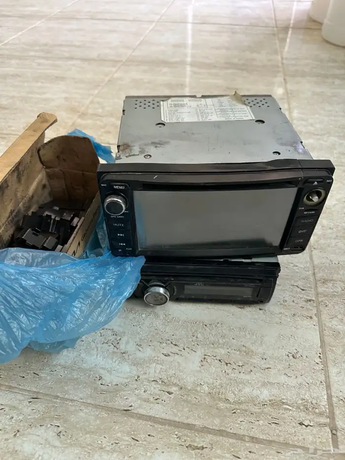 للبيع فخمات سيرتو  ومسجل كامري. عداد 2 3