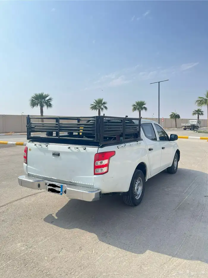 شد دورين وانيت موستبيشي 200L 1