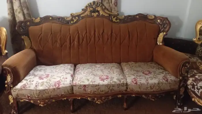 كنب مستعمل بحاله ممتازه للبيع 2