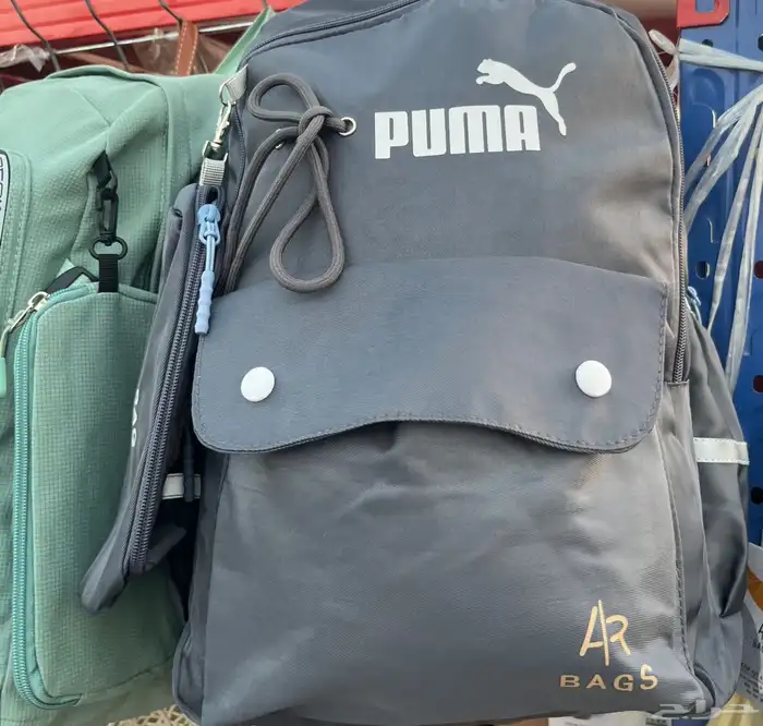 عروض شنط مدارس وشوزات اطفال ب95 بسس 16