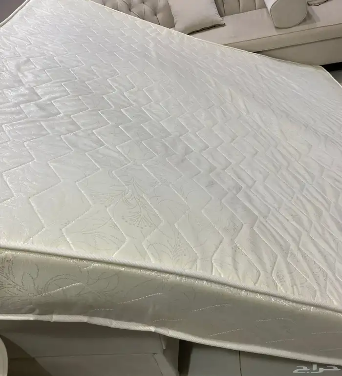 مرتبة سرير شخصين جديده ونظيفه 1