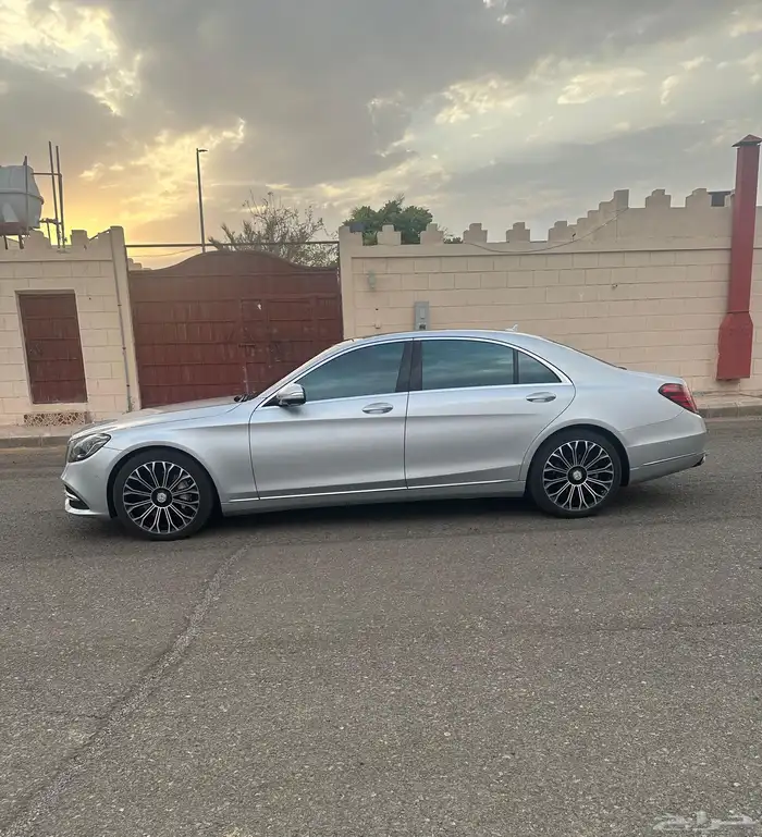 مرسيدس2020-S560 بطاقة جمرك 8