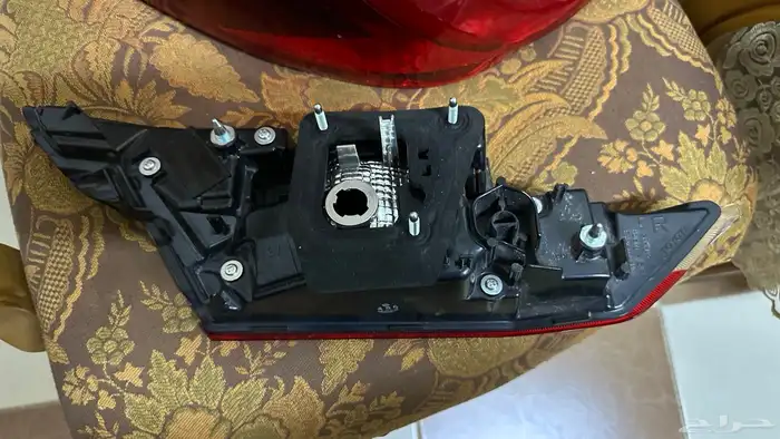 اسطبات خلفية كامري 25 7