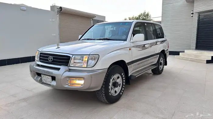 لاندكروزر 2002 GXR قير عادي سعودي نظيف 11