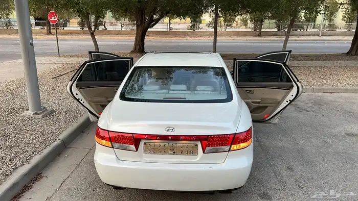للبيع هونداي ازيرا 2008 ابيض 1