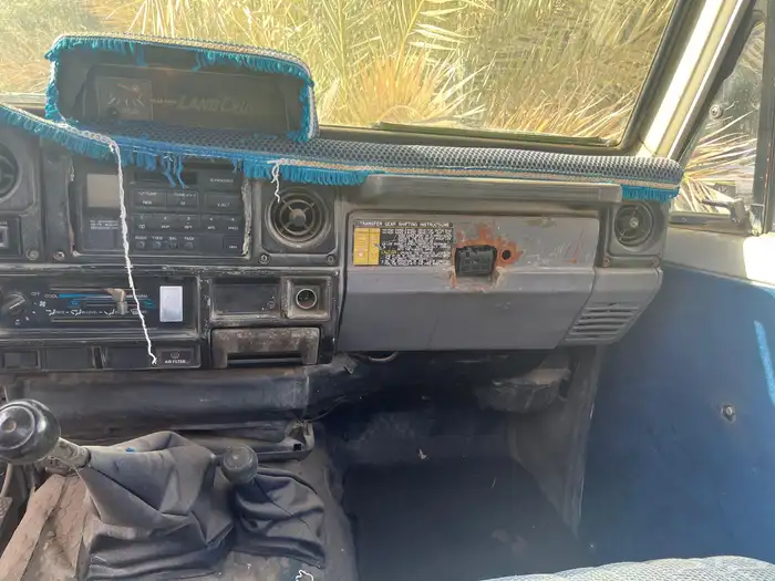 سياره على السوم 8
