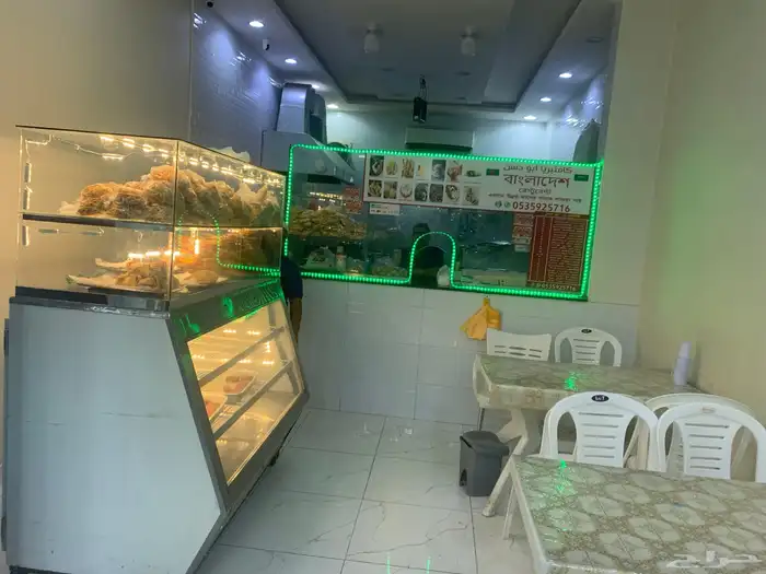 بوفية للبيع بكامل معداتها 10
