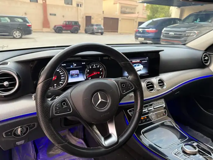 مرسيدس e class 2018 للبيع 13