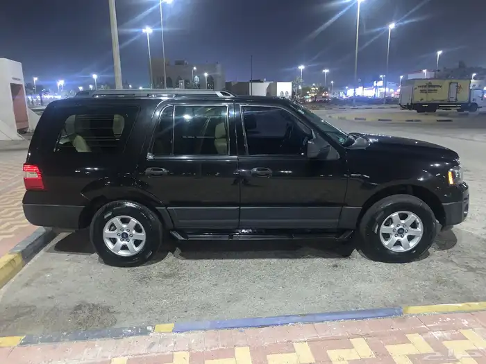 فورد ايكسبيديشن 2015 1