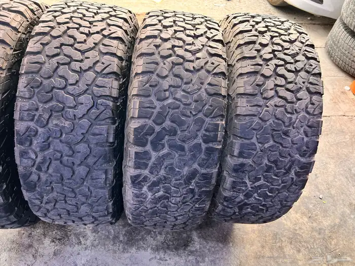 جنوط برايد مع كفرات نص حجري مقاس 265 70 17 11