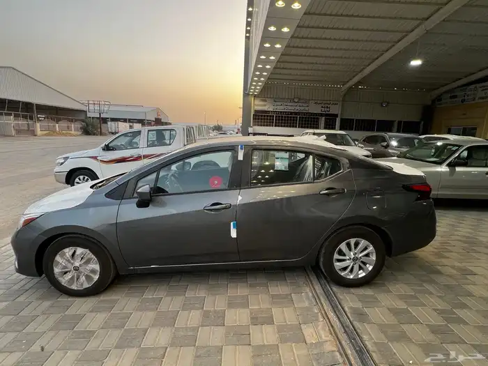 نيسان صني استندر الشكل الجديد 2024 فضي رصاصي  اسود 8