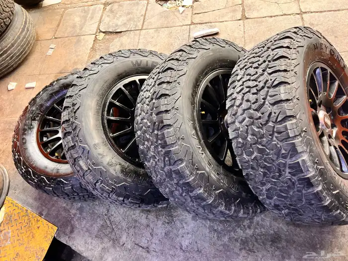 جنوط برايد مع كفرات نص حجري مقاس 265 70 17 3