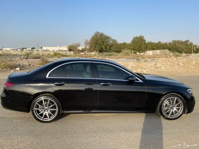E200 2022 جفالي ماشي 67 الف 2