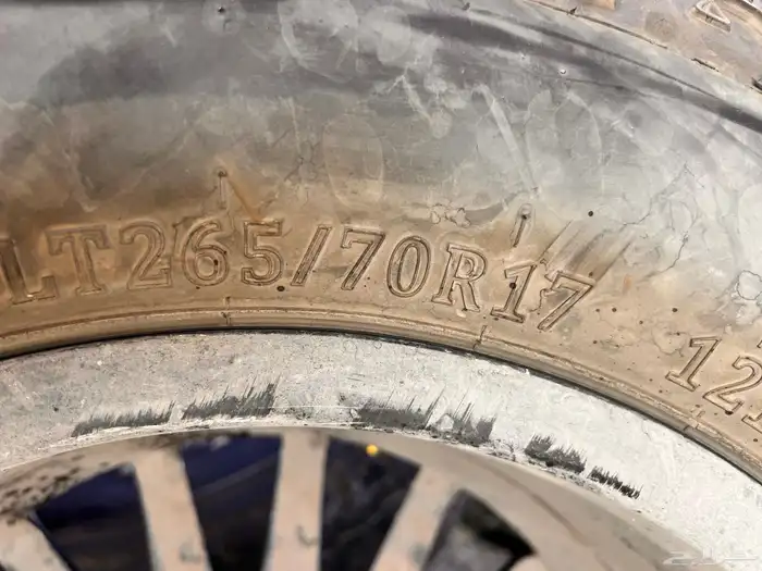 جنوط برايد مع كفرات نص حجري مقاس 265 70 17 5