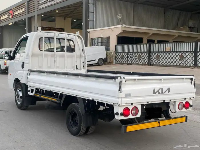 دينا كيا 2022 بينجو K4000 4