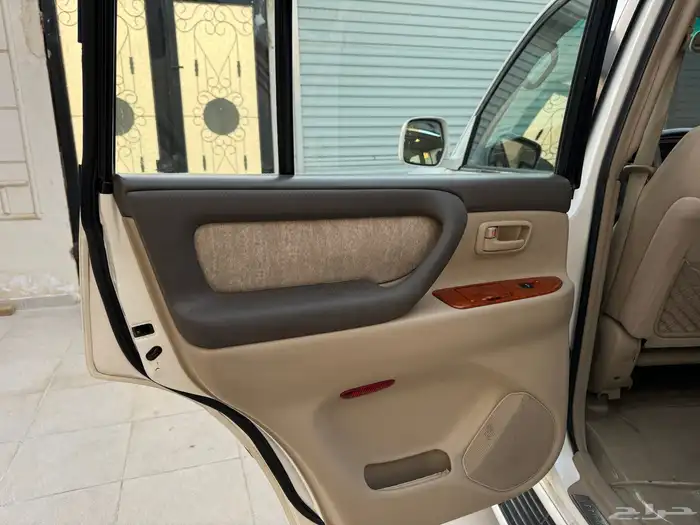 ( تم البيع )لا ندكروزر 2007 فل كامل قير تماتيك بريمي نظيف 29
