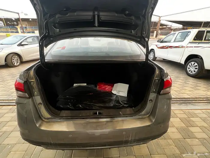 نيسان صني استندر الشكل الجديد 2024 فضي رصاصي  اسود 18