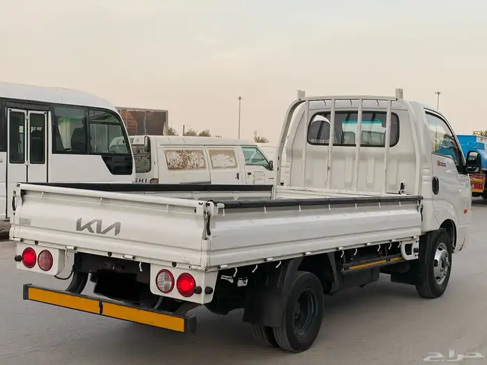دينا كيا 2022 بينجو K4000 3