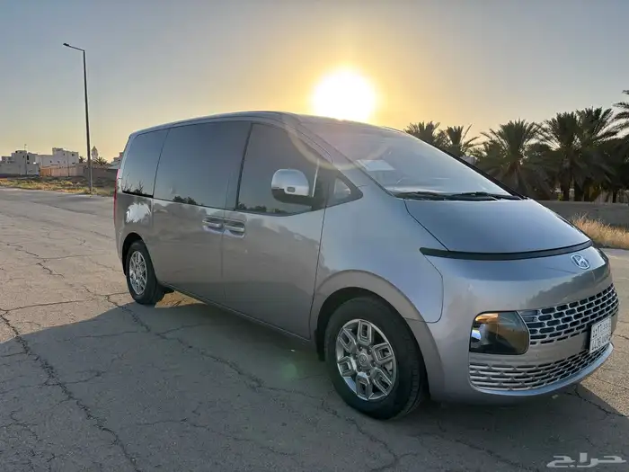 ستاريا 2024 مجهز لذوي الاحتياجات الخاصة 0