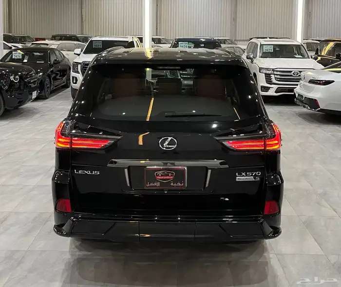 لكزس LX570 سعودى فل كأمل 2019 3