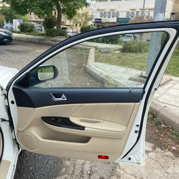 BYD F7 للبيع 21