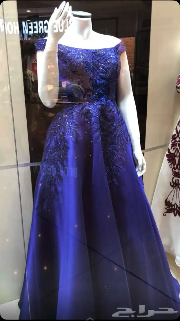 فستان للبيع 0
