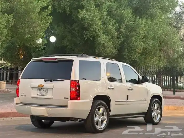 تاهو LTZ 2011 فل نظيف ماشي 250 الف 7