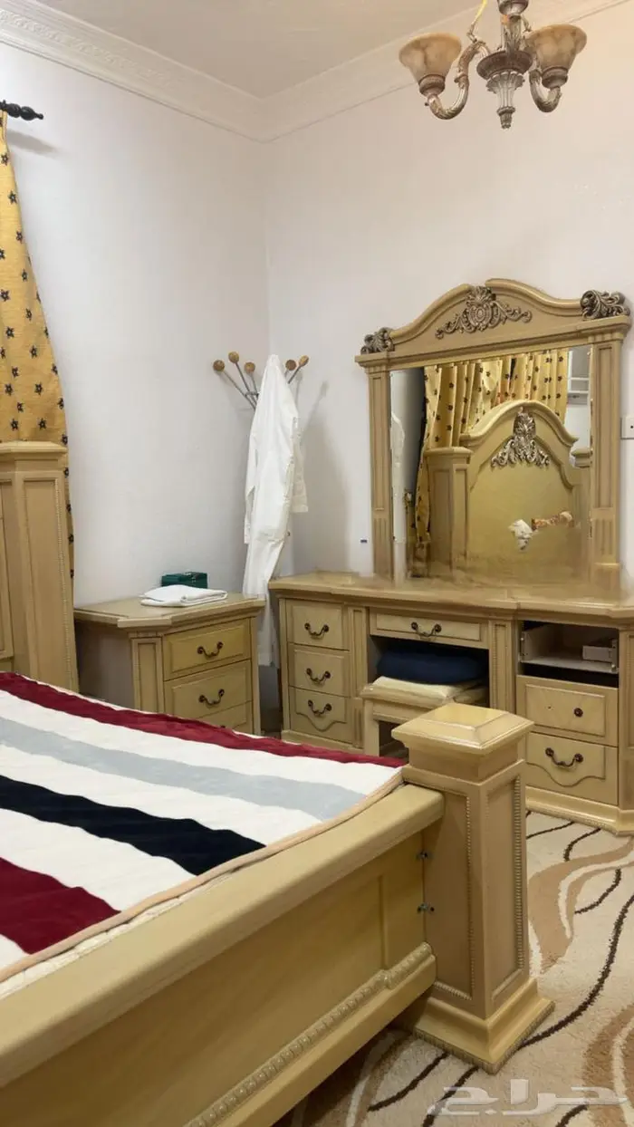 غرفة نوم أصلية خشب ماليزي 1