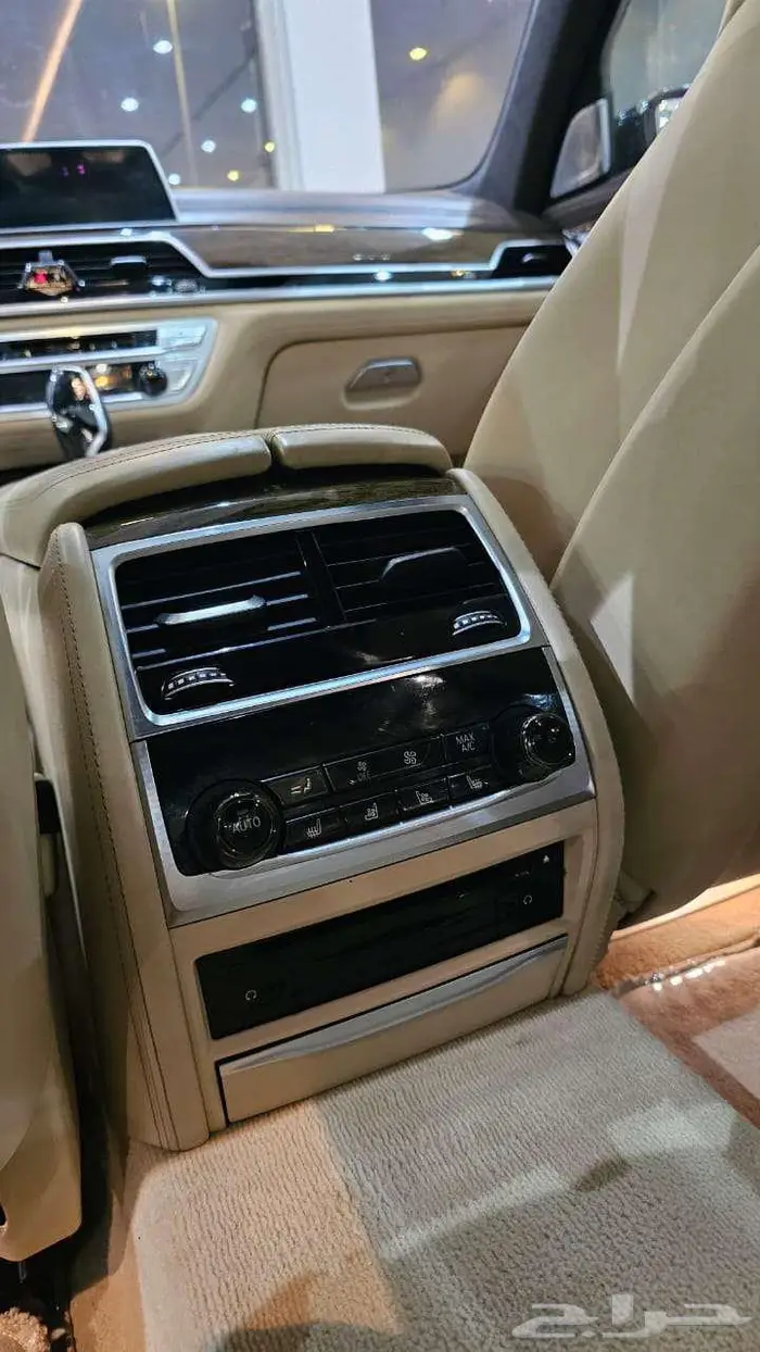 بى ام دبليو 750LI موديل 2016 5
