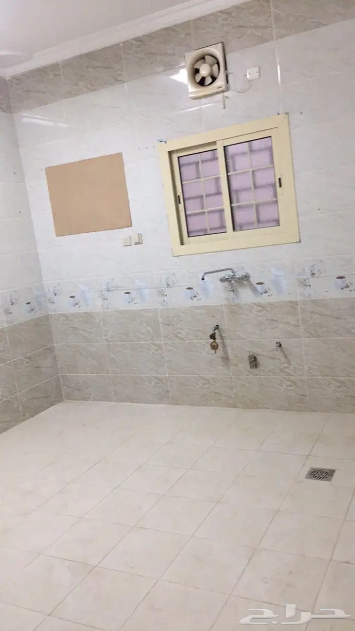 شفة 4غرف للإيجار في شوران 4